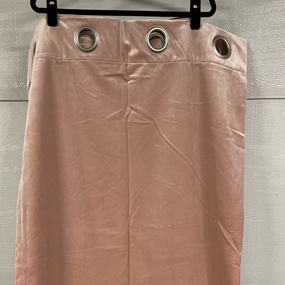 Velvet Heavyweight Light Filtering Grommet Top Curtain Panel Pair - Picture 5 of 6